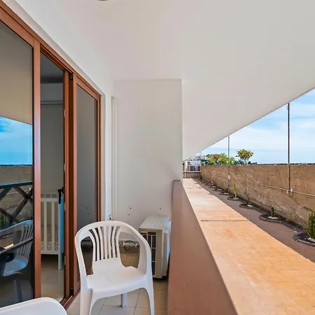 Duplex Ocean View In Neptuno *