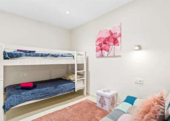 Duplex Ocean View In Neptuno 아파트