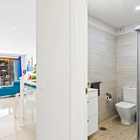 Duplex Ocean View In Neptuno 아파트