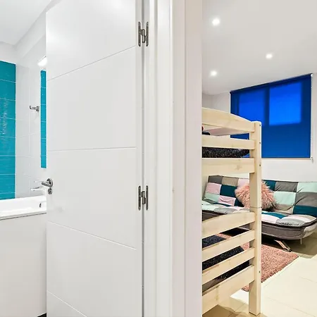 Duplex Ocean View In Neptuno 아파트 *
