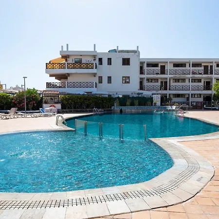 Duplex Ocean View In Neptuno 아파트